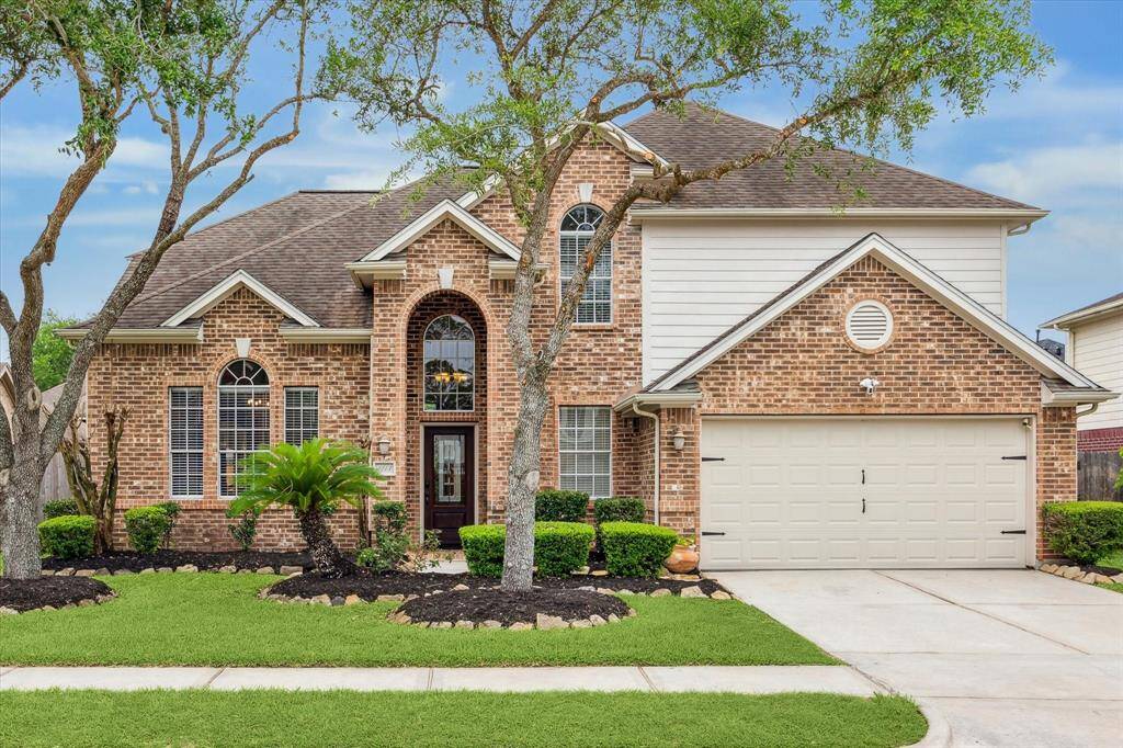 Welcome home to 1113 Lake Shore Drive!