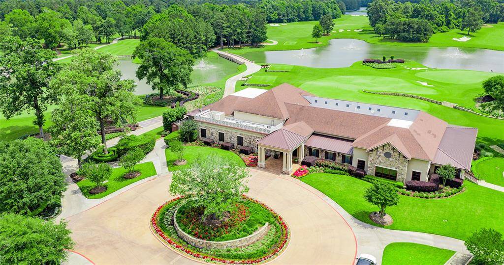 Private 27-Hole Golf Club