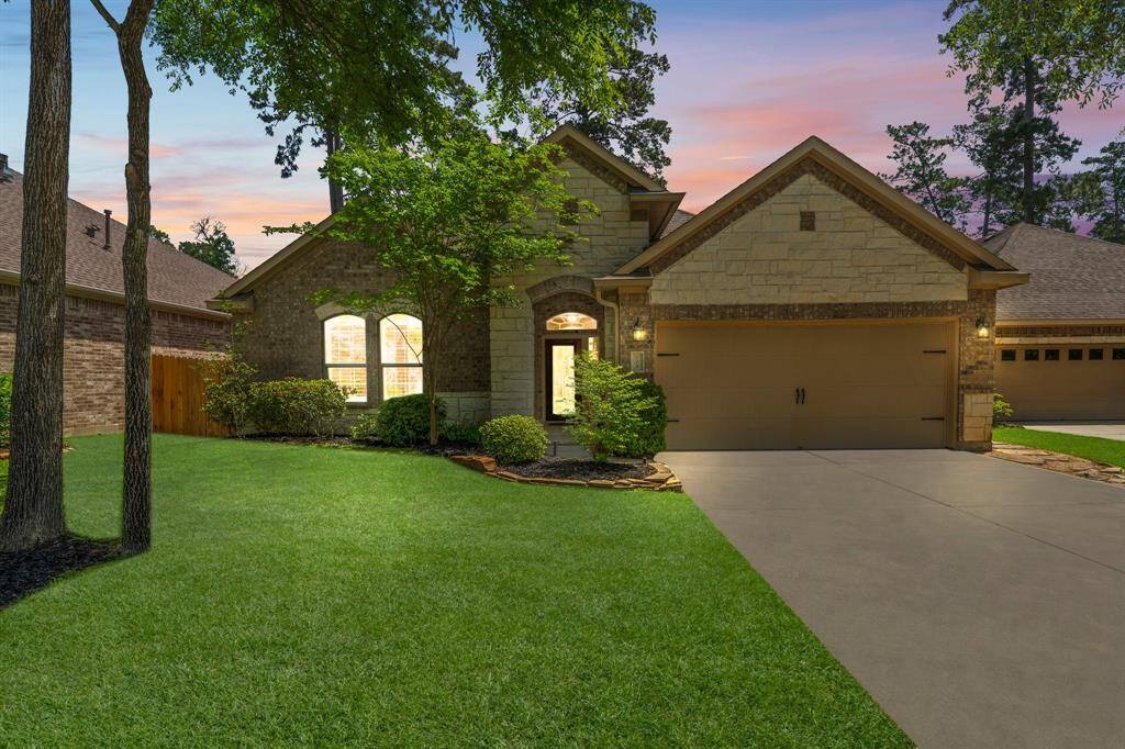 Welcome Home to 119 Winslow Hill Pl. Located on a quiet cul-de-sac street.