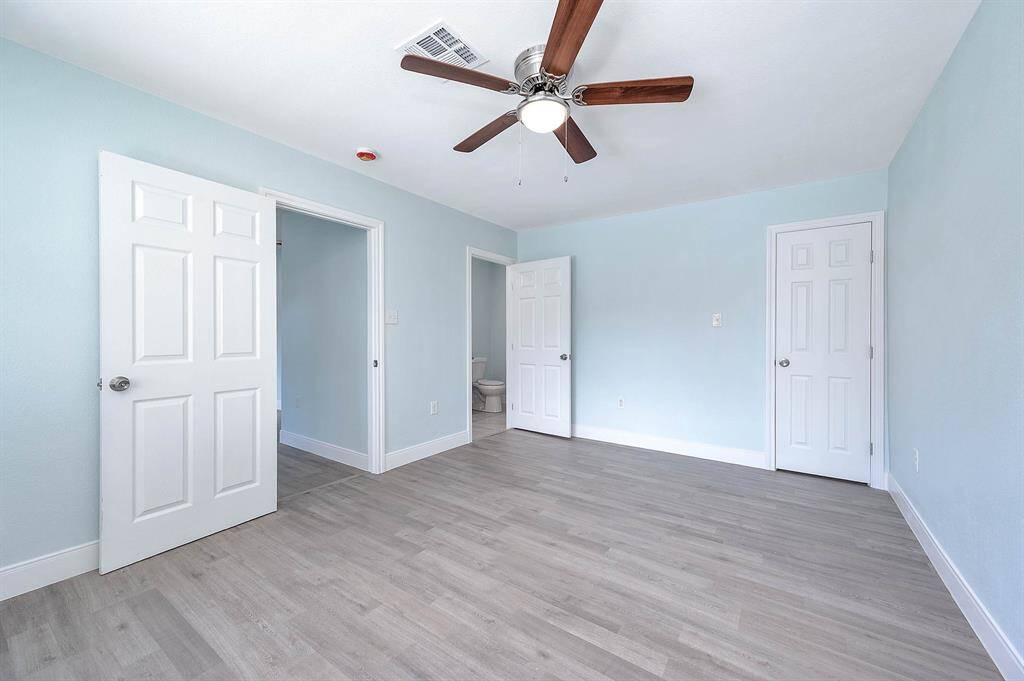 Large Master Bedroom