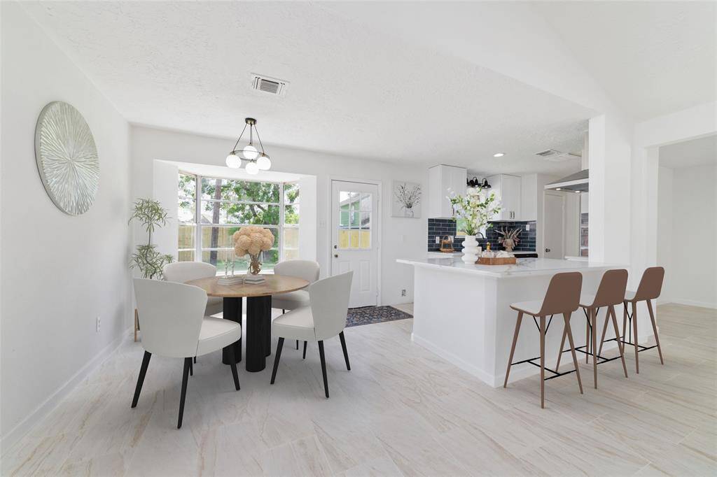 Virtual Staging