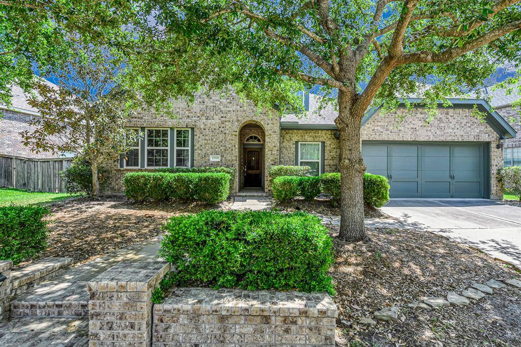 Welcome home to this Bridgeland stunner!