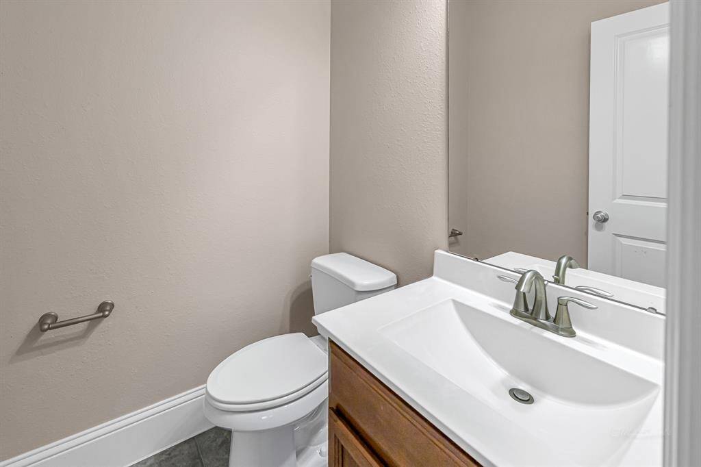 Powder bath upstairs.