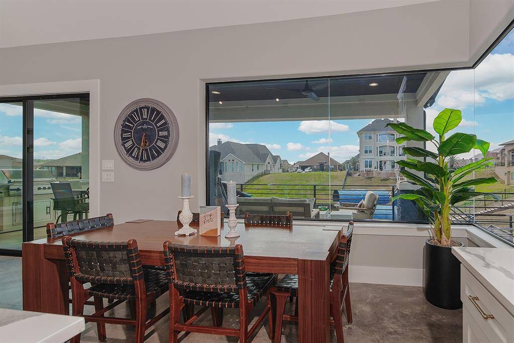 Enjoy fabulous lake views from the panoramic breakfast room window.