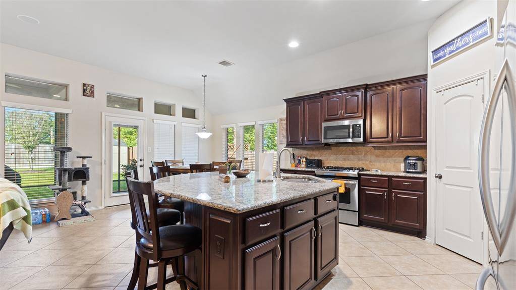 Kitchen with Island