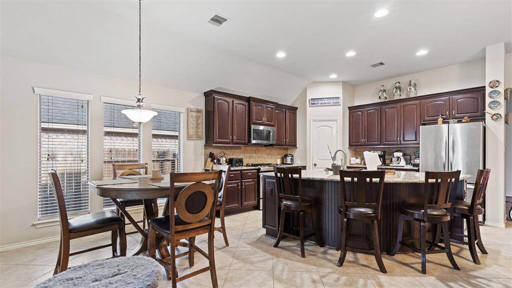 Breakfast area