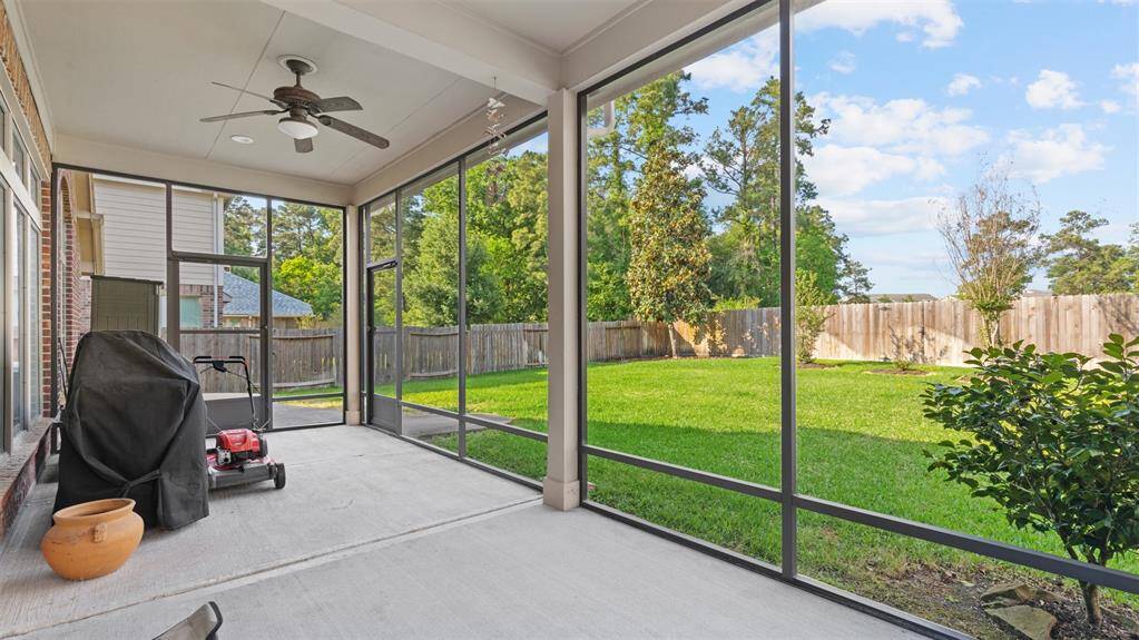 Screened in porch to keep the Texas bugs out