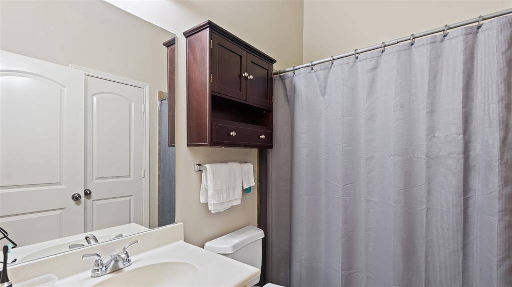 Guest bathroom