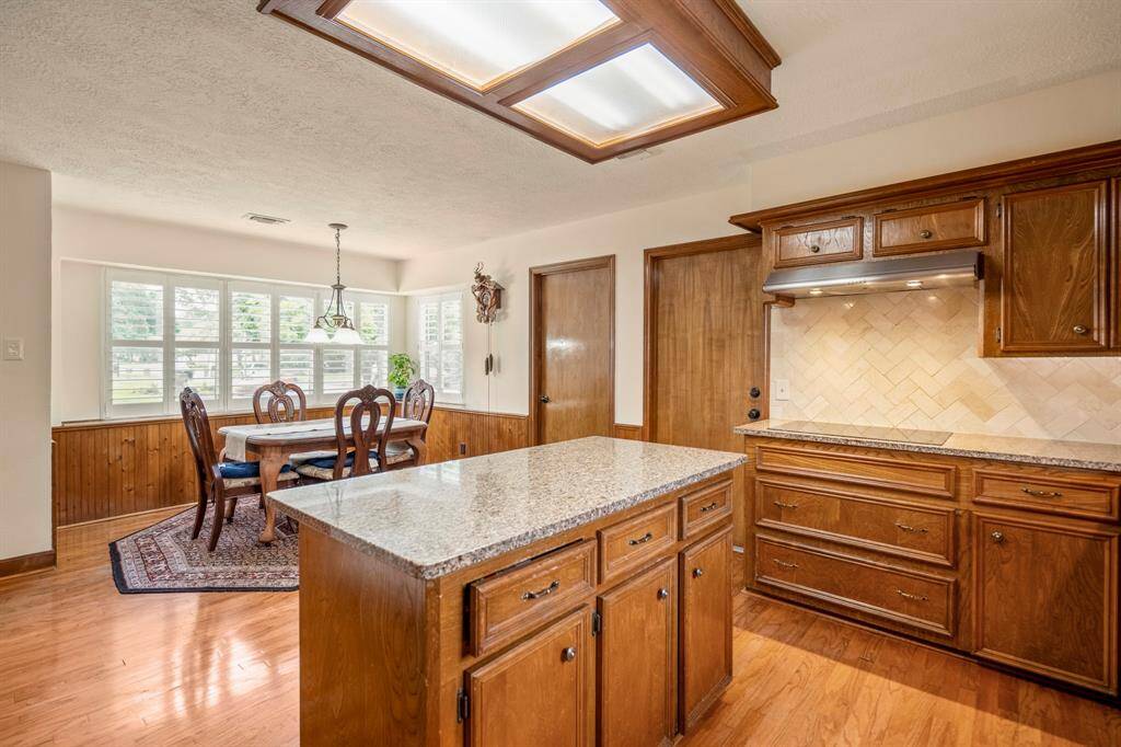 View from Kitchen to Breakfast Room