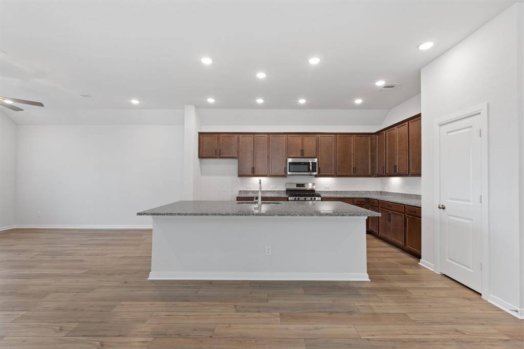 Welcome to 1331 Wicklow Forest in Escondido.