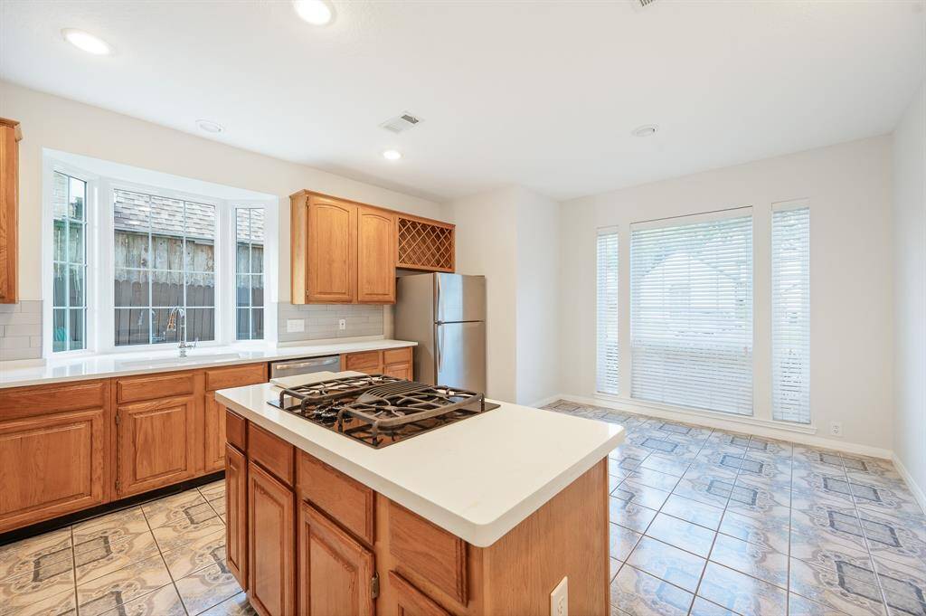 Spacious breakfast room overlooks the front. Such a cheery place to start the day!