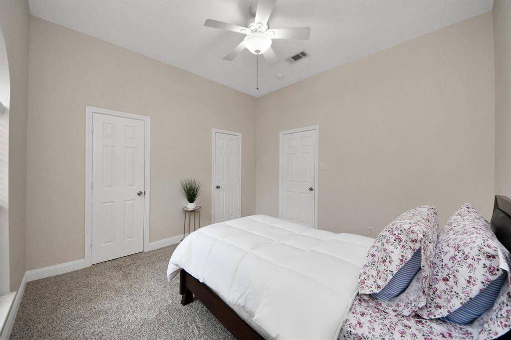 Whether used for family members, guests, or as flexible spaces for hobbies or study, these rooms offer versatility to suit any lifestyle.