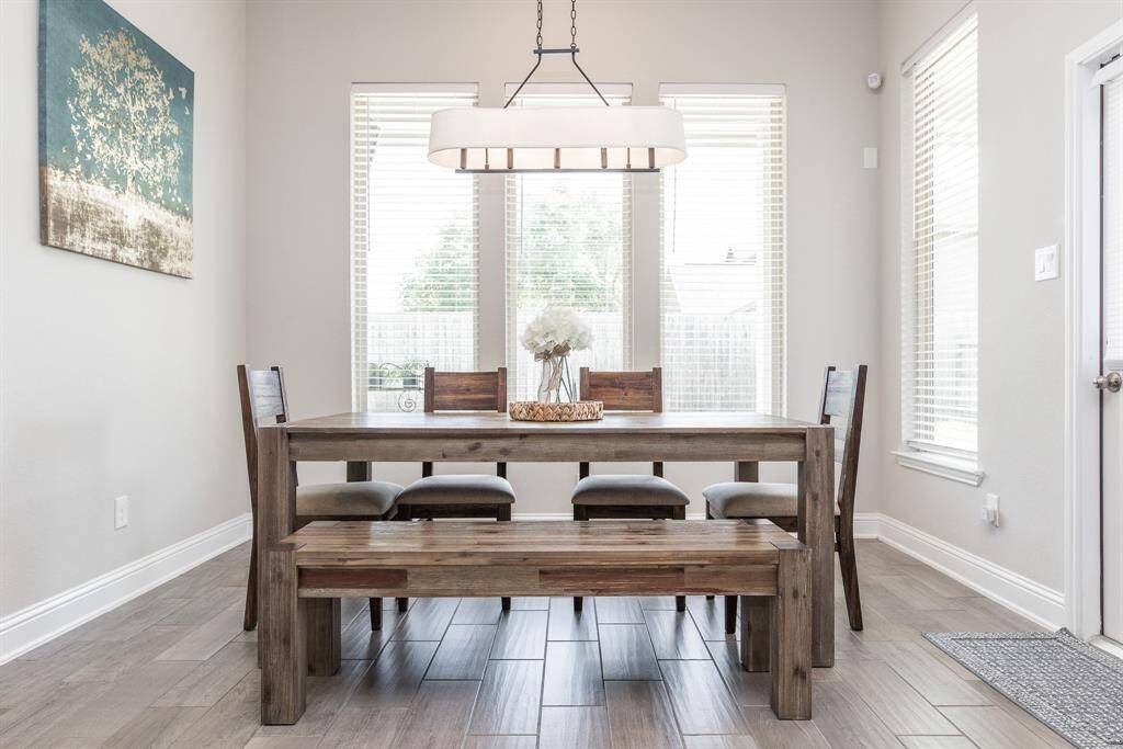 Breakfast room