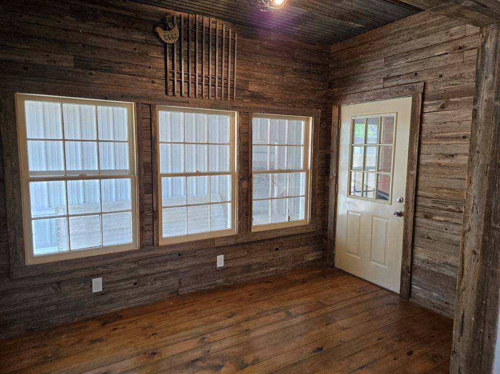 Breakfast area or enclosed porch off the kitchen...lots of character!