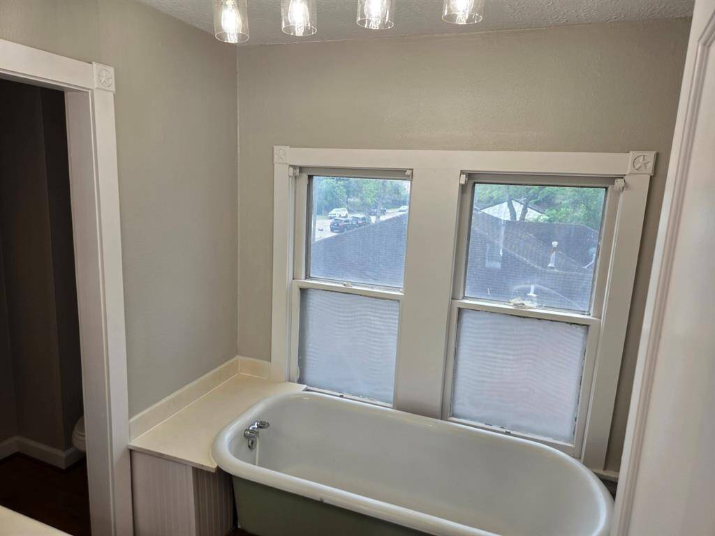 Secondary bathroom