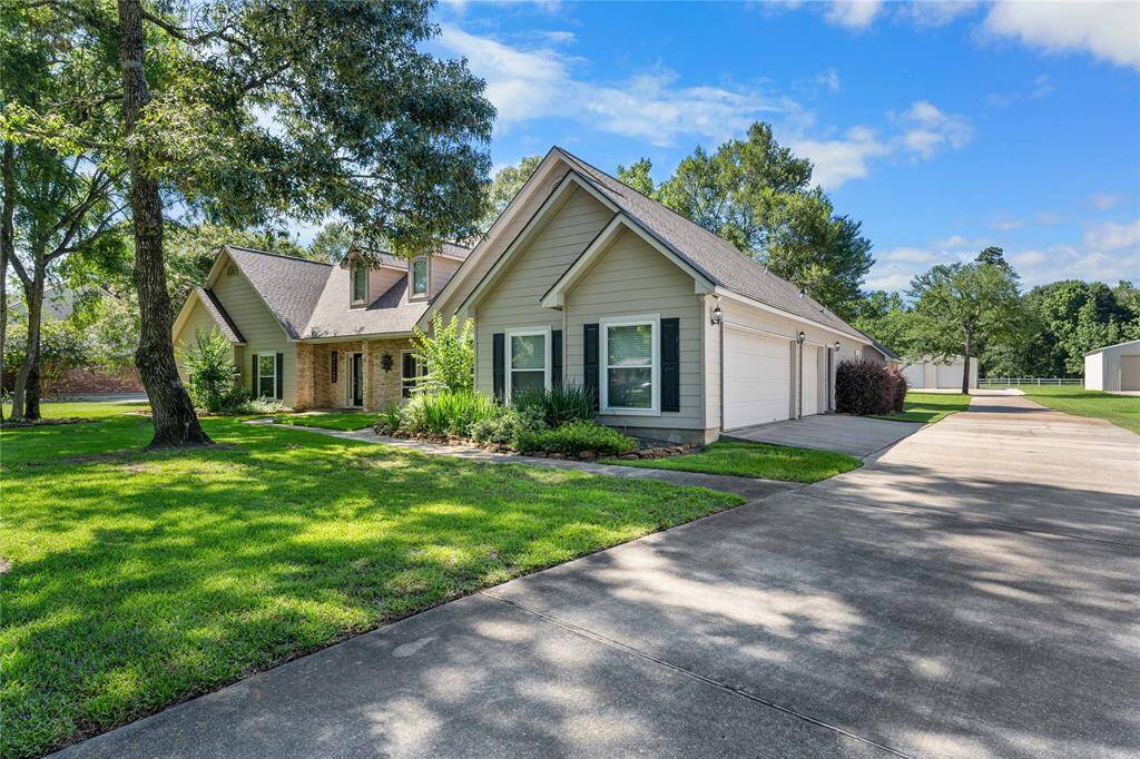 Welcome to 15680 Connie Lane in the gated neighborhood of Crown Oaks!