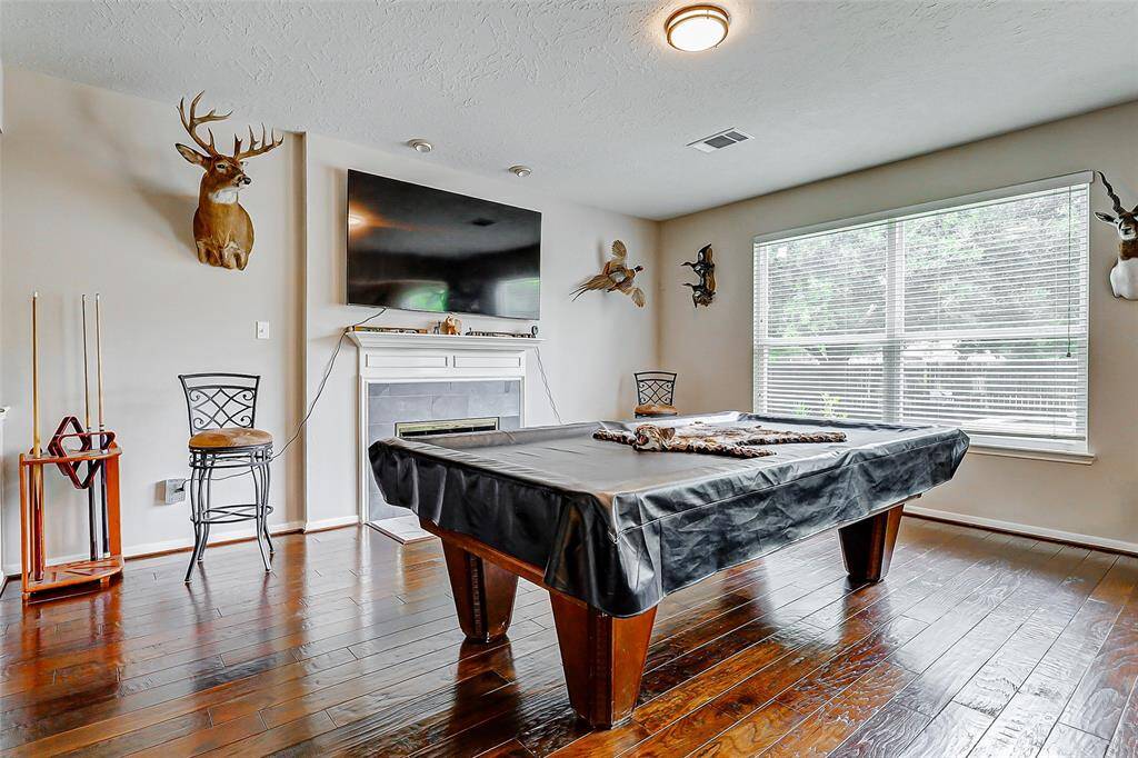 Pool table can stay