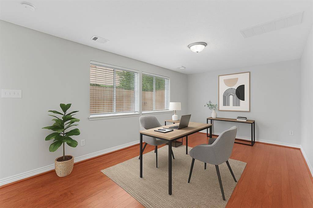 It can be used as an office or flex room