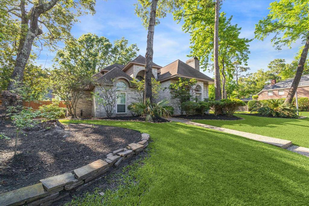 Large corner lot