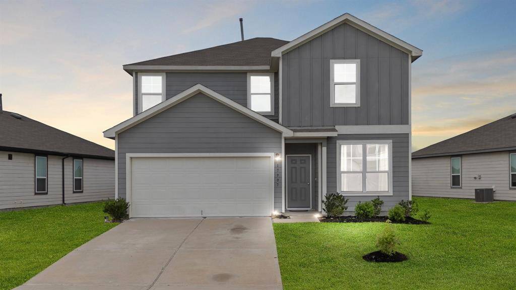 Beautiful farmhouse style elevation.
