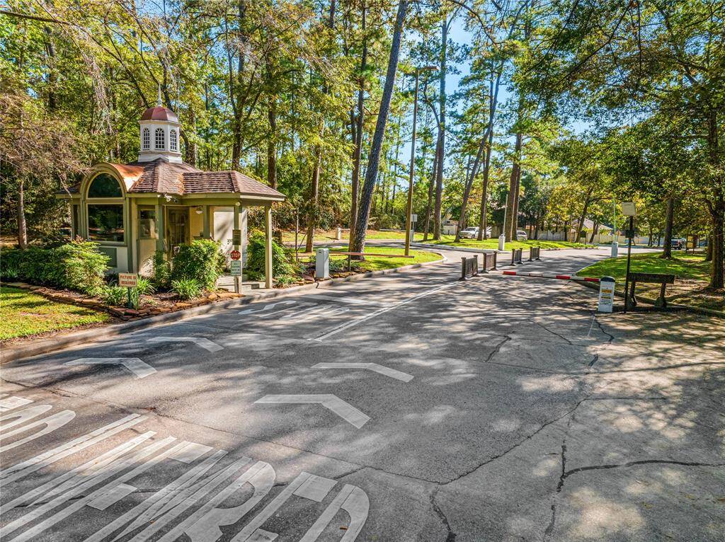 Two manned gated entries into the subdivision. The main entry is open 24 hours a day.