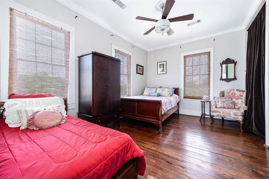 Oversized bedroom upstairs.