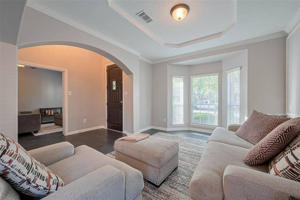 Formal living room to the left once you walk in.