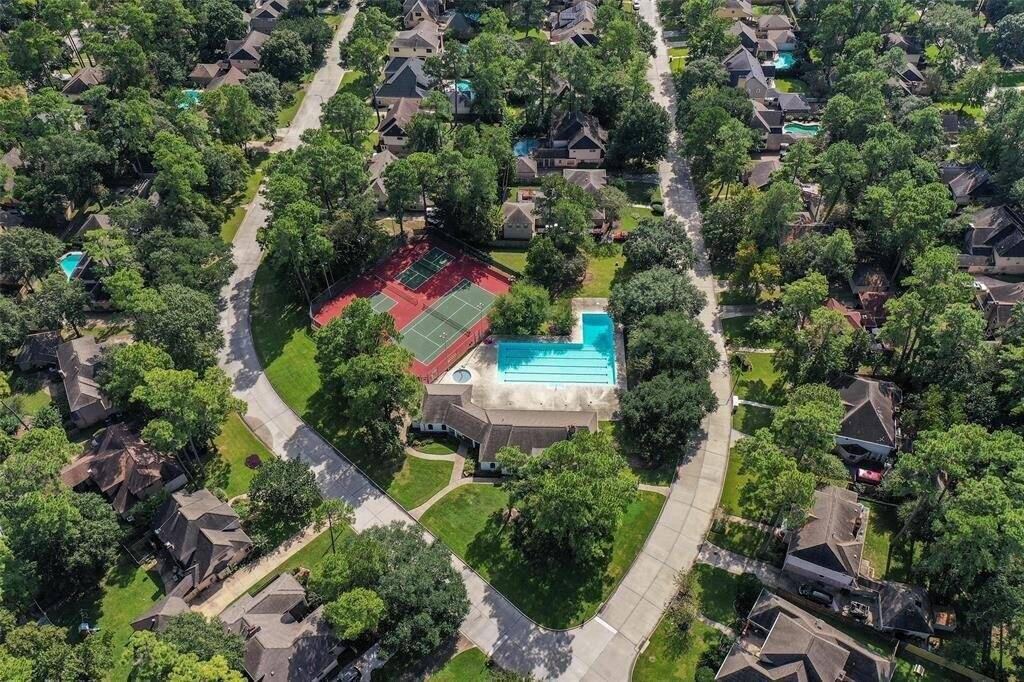 With a focus on recreation and socializing, this community has everything you need for an active, connected lifestyle.