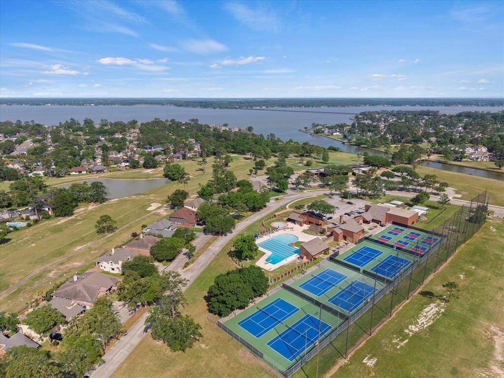 Tennis Lessons Offered for Purchase
