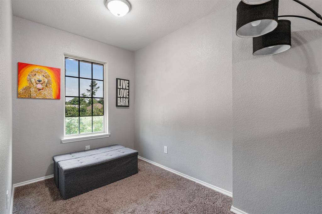 Extra Room