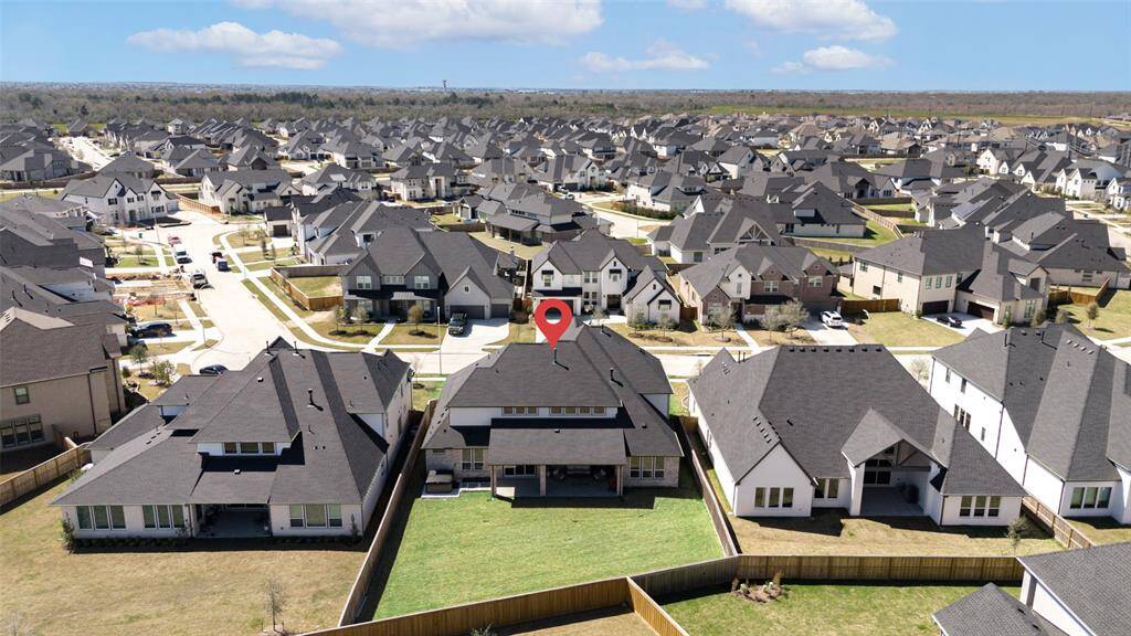 Community is minutes away from Hwy 290/99