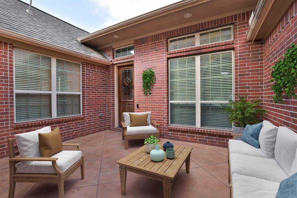Such a great space to visit privately with neighbors and friends.