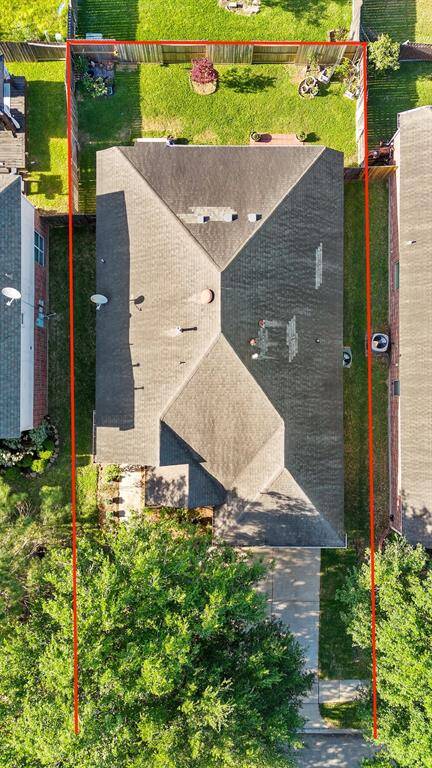 Aerial View of 20210 Emerald Cliff Lane.