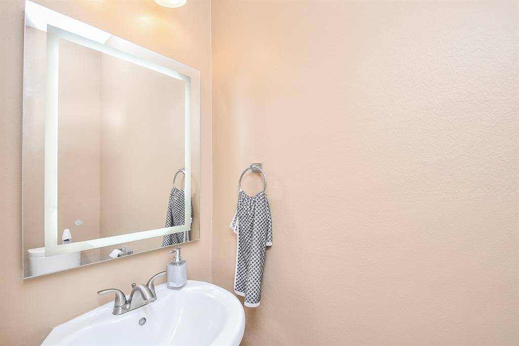Half bathroom downstairs