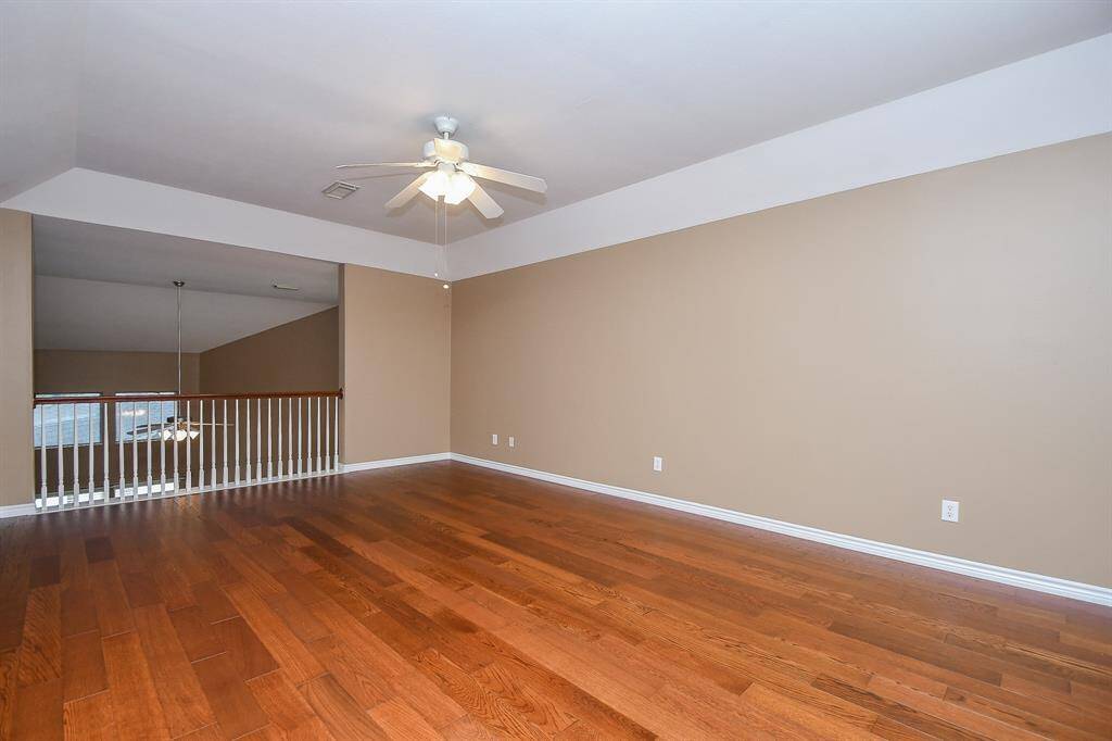 Game room upstairs