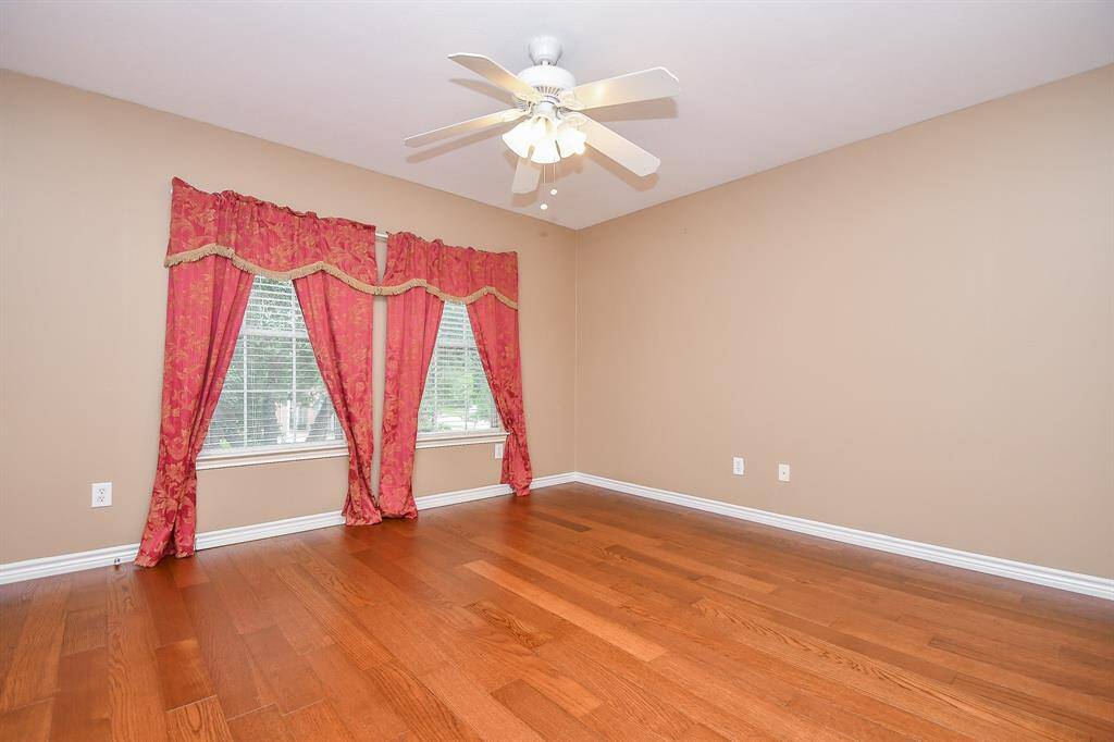 Secondary bedroom upstairs