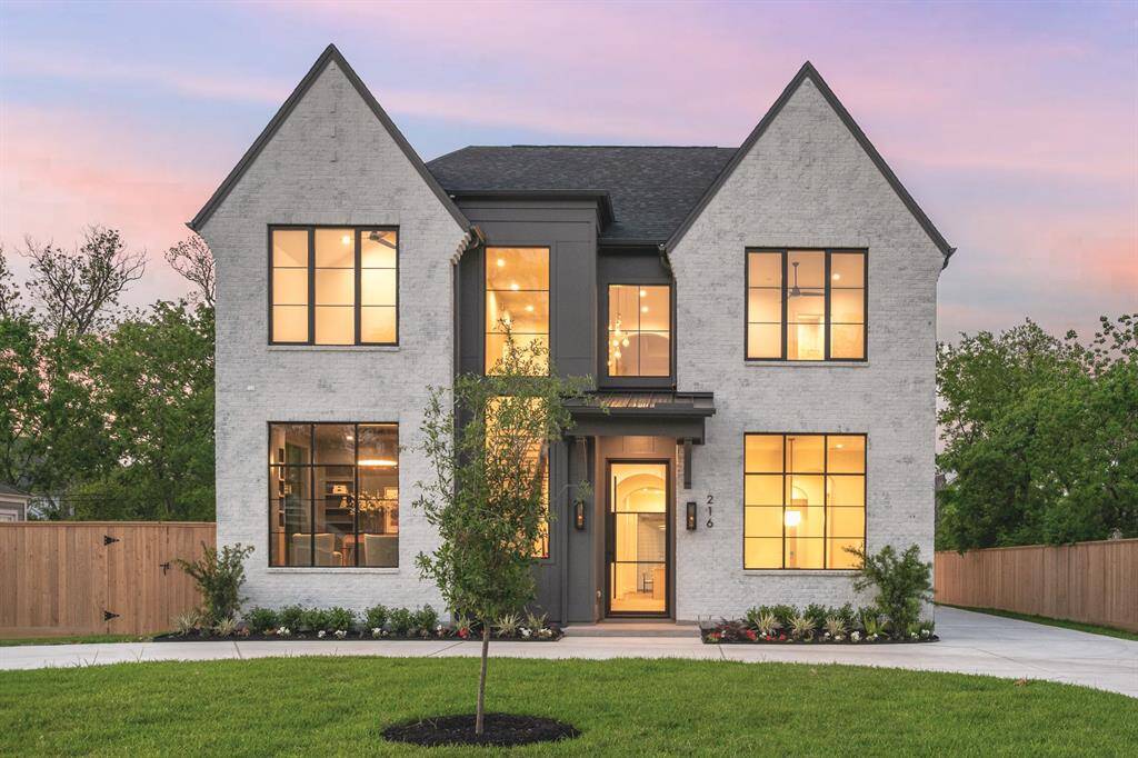 This new construction home boasts striking architecture, expansive windows, and all-new lush landscaping, creating the perfect blend of elegance and curb appeal.