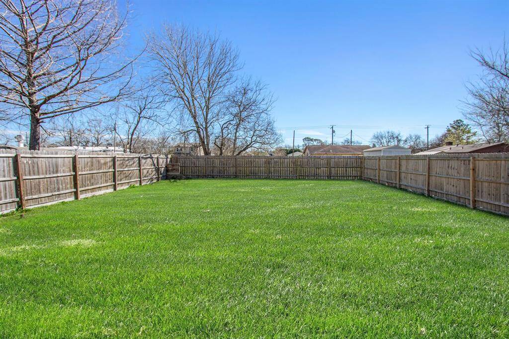 With no backyard neighbors, the home offers privacy and tranquility.