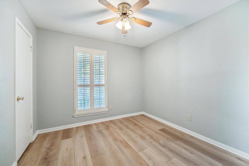 Second bedroom