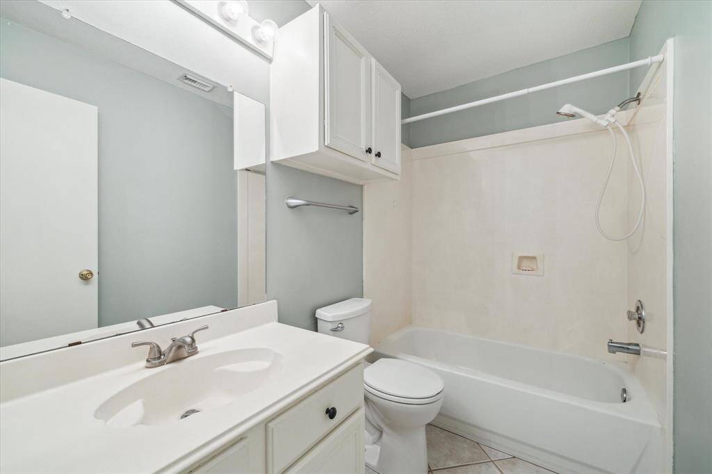 Second bathroom