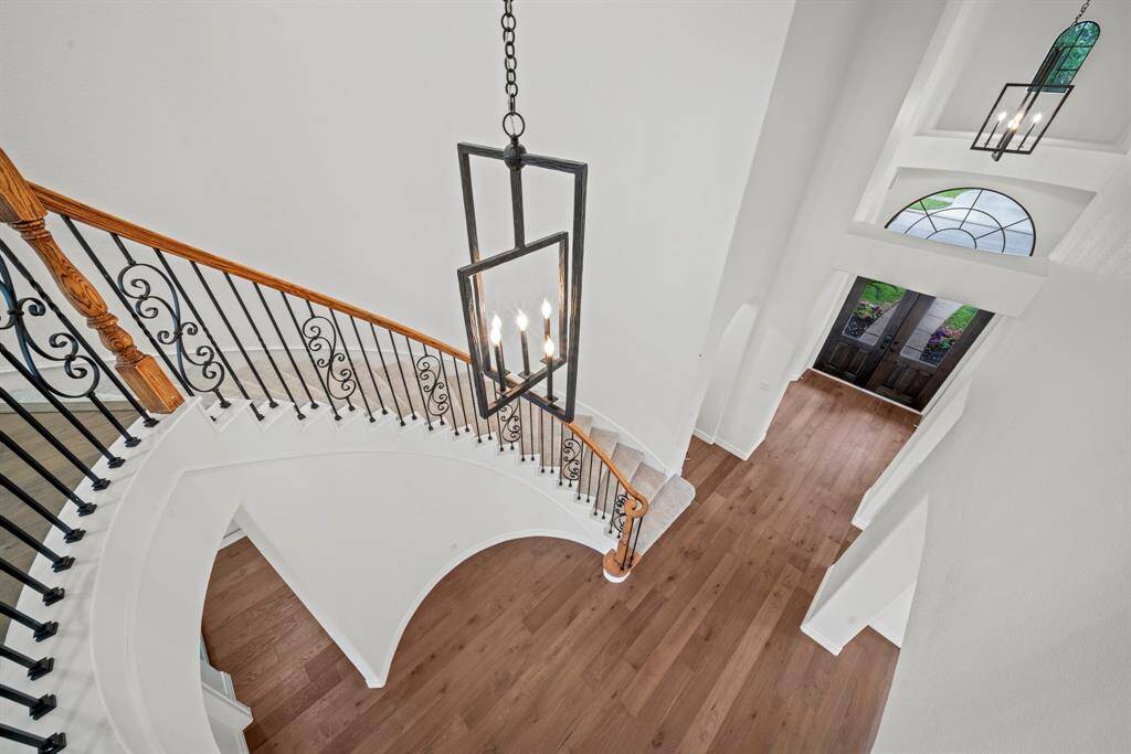 The view to the entry from upstairs is spectacular