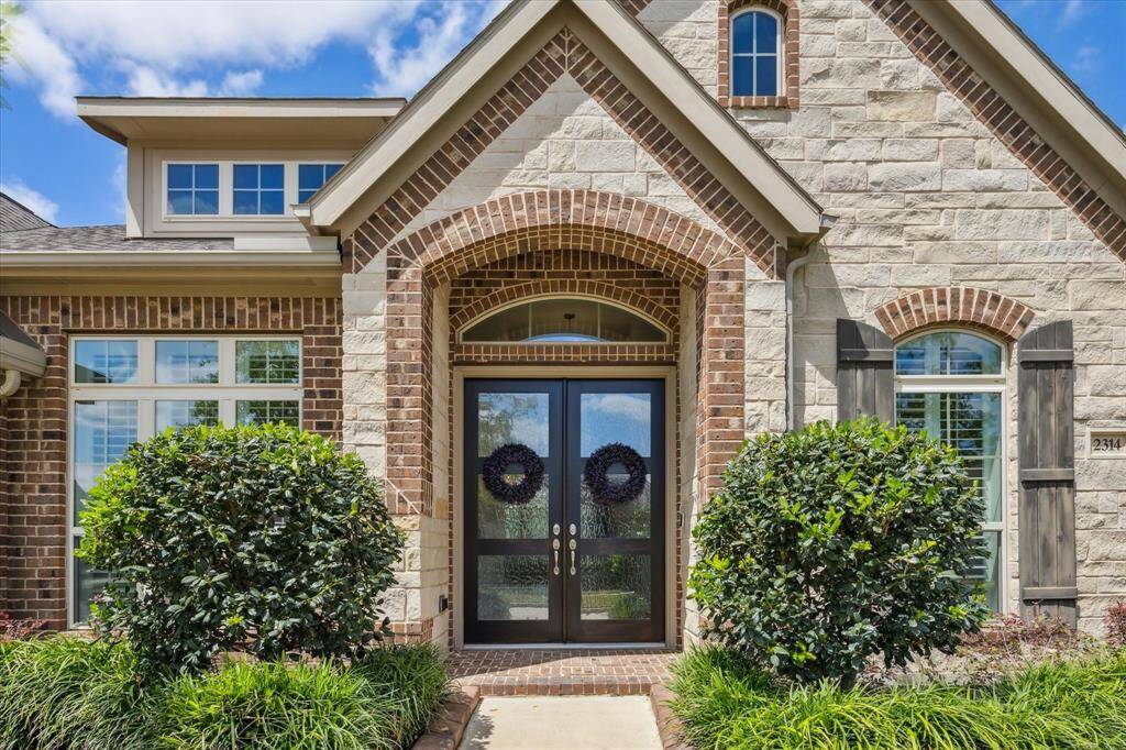 Double front doors