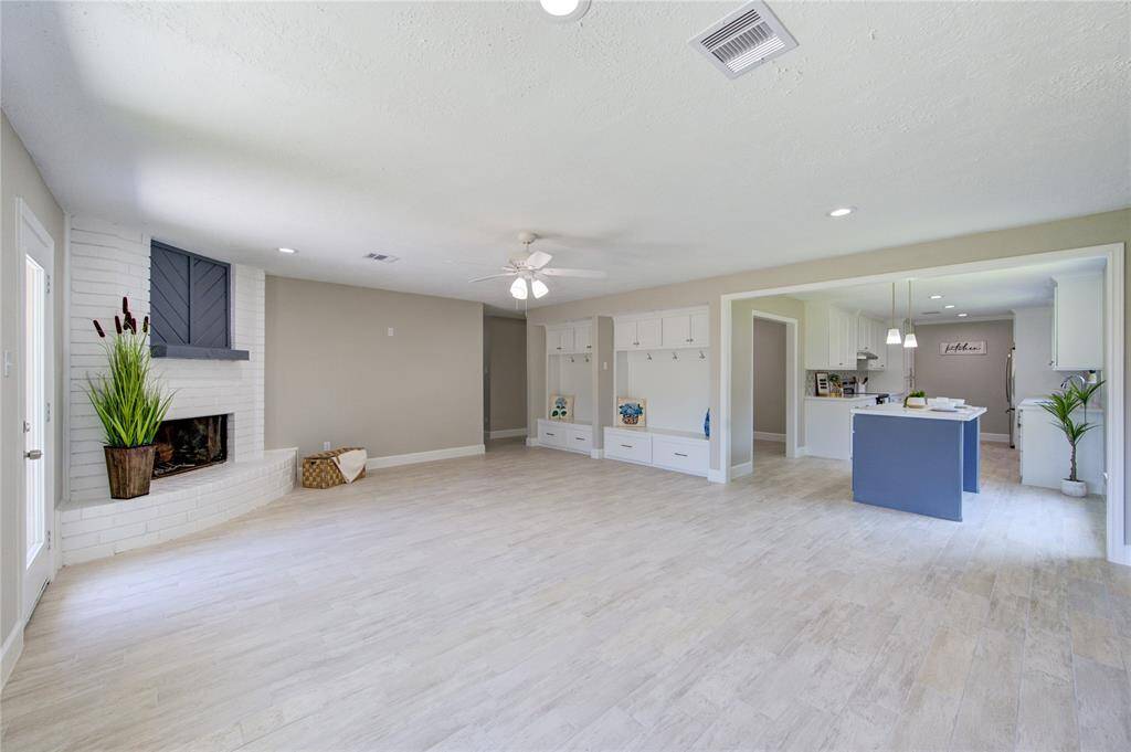 The floor plan is open and inviting.  Perfect for entertaining.