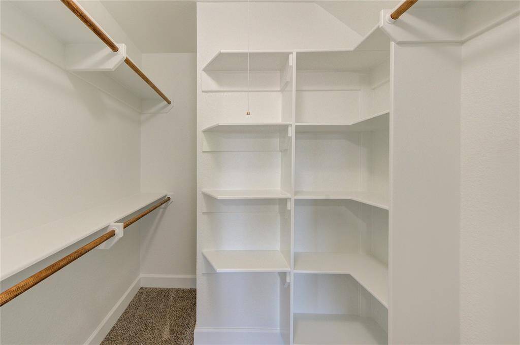 And check out this closet.  You have to come see to appreciate!