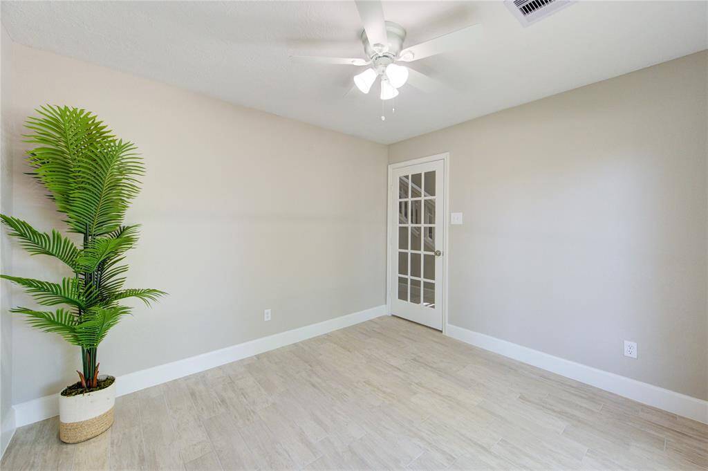 Another view of the flex room/office.