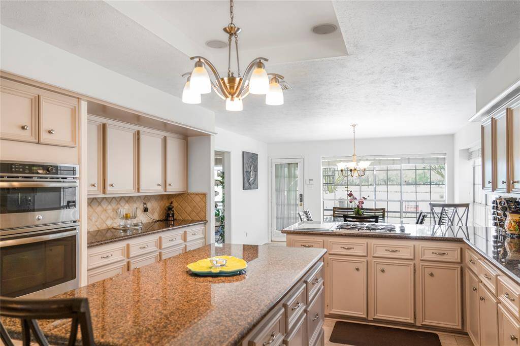 Another view of the kitchen with the stunning view!