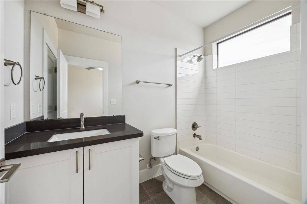 Secondary Bath