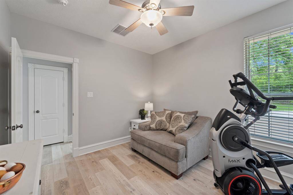Secondary bedroom #2