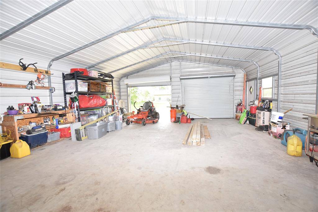 Whether you’re working on a DIY project, storing equipment, or running a small business, the ample space and wide entryways make it the perfect space for all your needs.