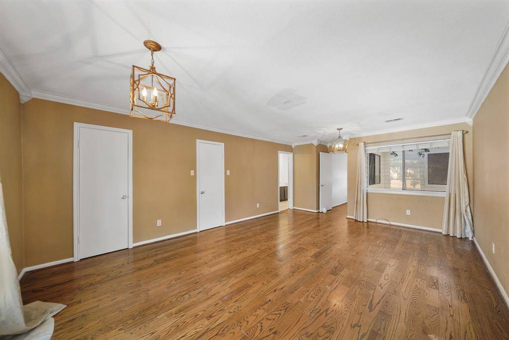 There is plenty of room for king sized furniture plus a sitting area or Peloton!